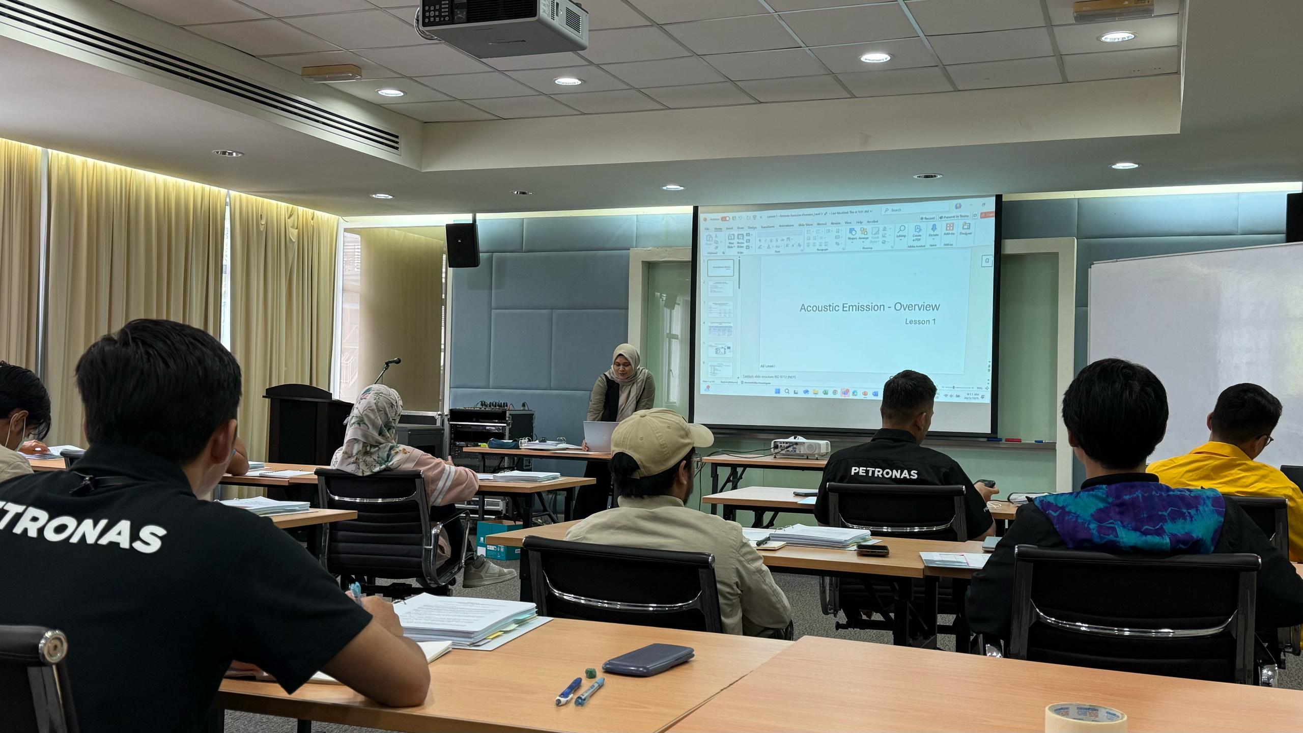 Acoustic Emission Training - ULRAT monitoring service